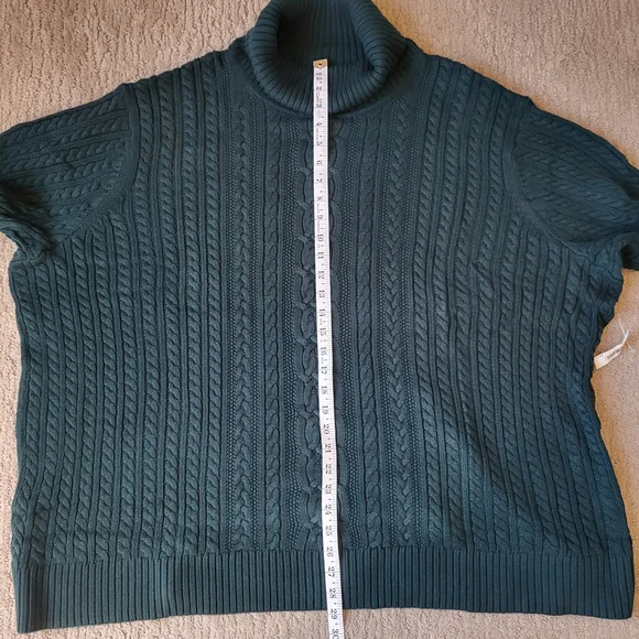 Women’s Plus Size Forest Green Cable Knit Turtleneck Sweater – Size 5XL – NWT - Picture 6 of 7
